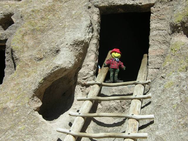 Bandolier National Monument cave