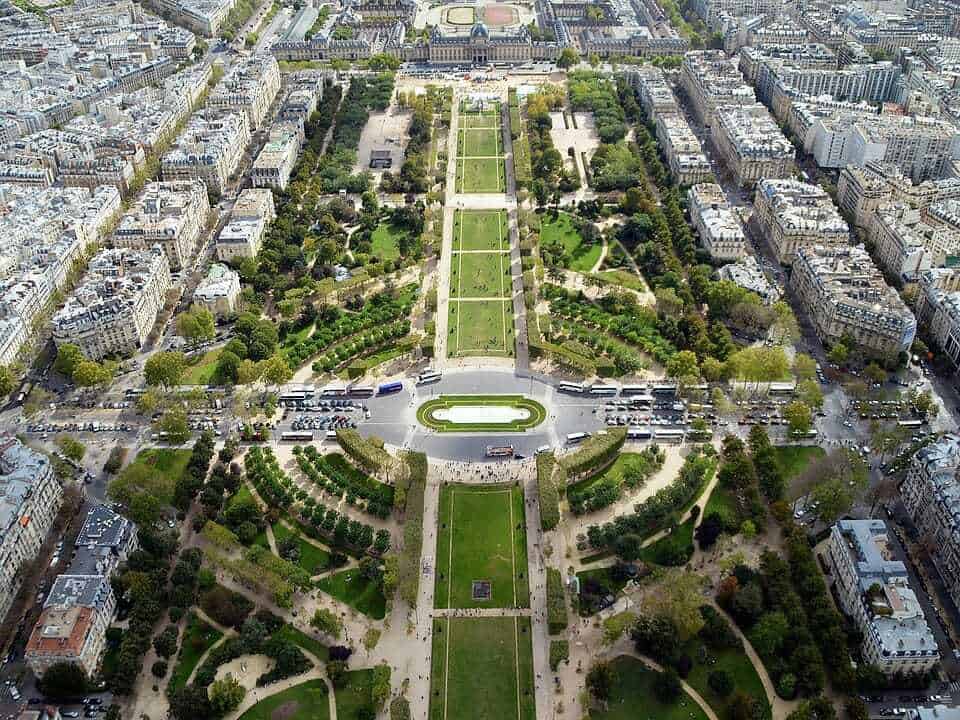 18. champ de mars