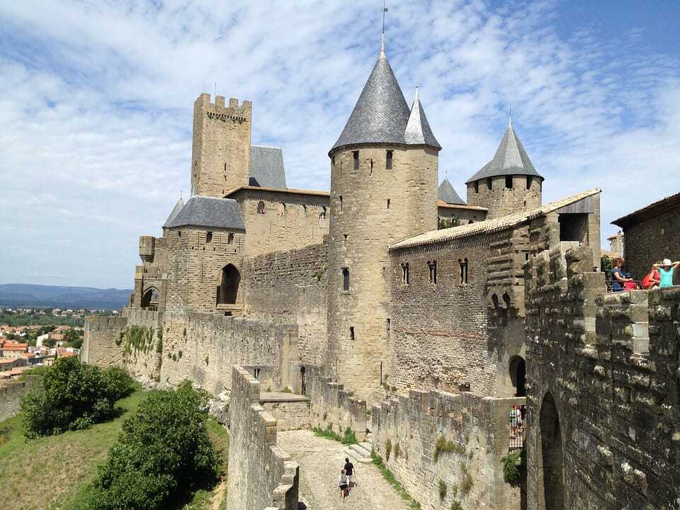 22. carcassonne