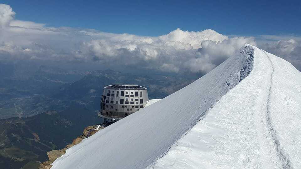 36. gouter hut