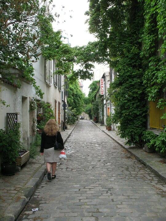 54. paris old streets