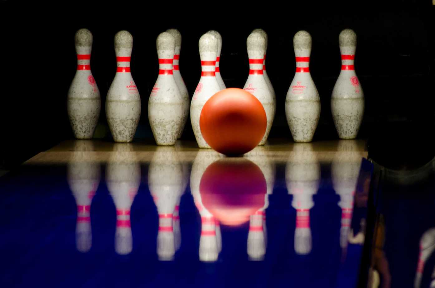 19. Bowling