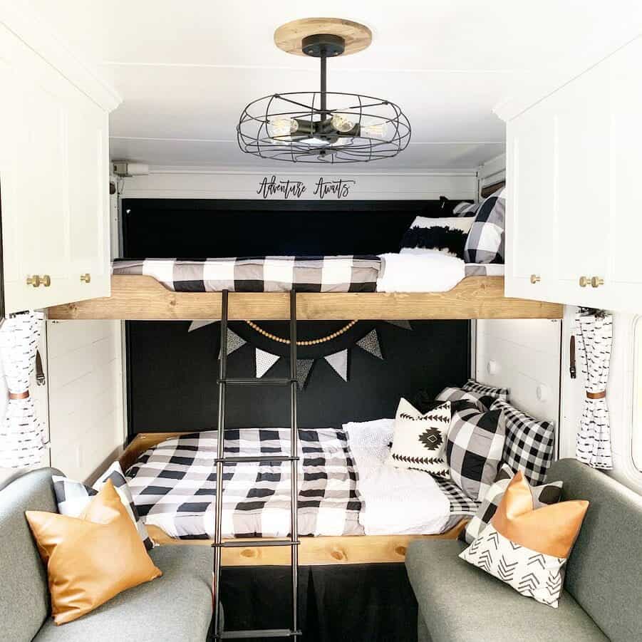 travel trailer bunkhouse remodel