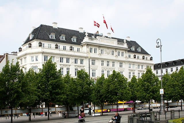37. Hotel dAngleterre