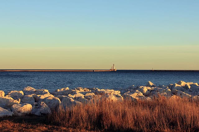 2. Lakeshore State Park